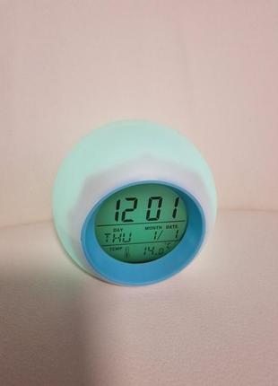 Электронные настольные часы glowing led color change digital alarm clock3 фото