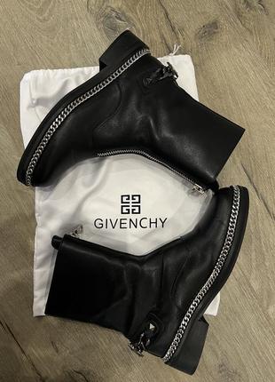 Черевики givenchy1 фото