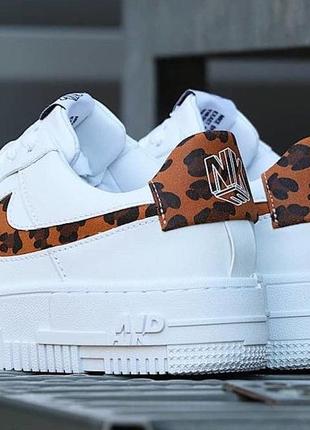 Кроссовки nike air force 1 pixel se leopard print summit white multi-color cv8481-1002 фото