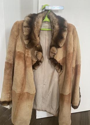Шуба норка шикарно як манто -стрижений бобрик під норку