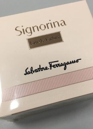 Оригинальный salvatore ferragamo signorina 30 ml ( сальватор феррагамо сигрина ) парфюмированная вода