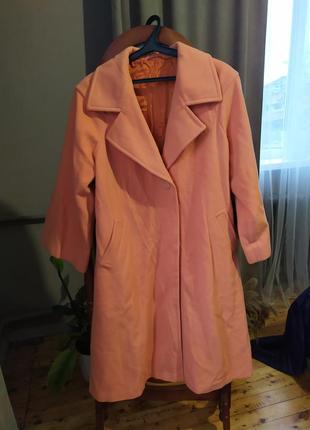 Пальто осінь