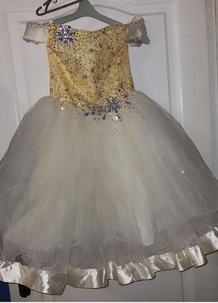 Сукня, плаття нарядне