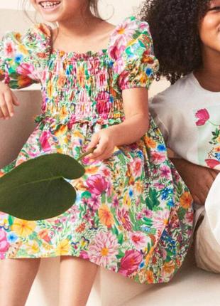 H&m angela mckay плаття  сукня в квіти на 6-7 років 122 см