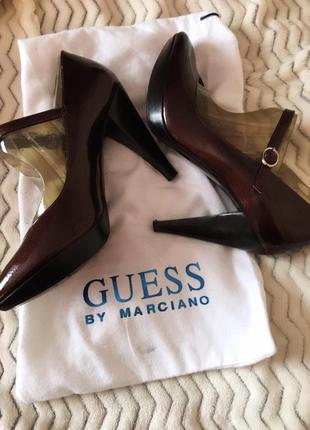 Туфли guess туфлі