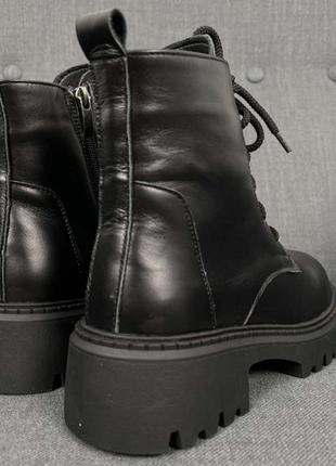 Жіночі чорні шкіряні зимові черевики на шнурках, натуральна шкіра5 фото