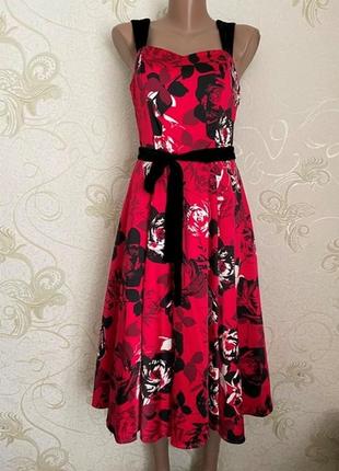 Атласное платье в цветочный принт на фатиновой подкладке, s/ m