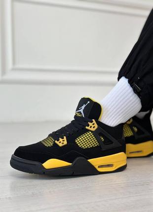 Женские кроссовки nike air jordan 4 thunder 20239 фото