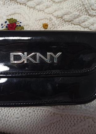 Котелька или чехол для очков лакированный