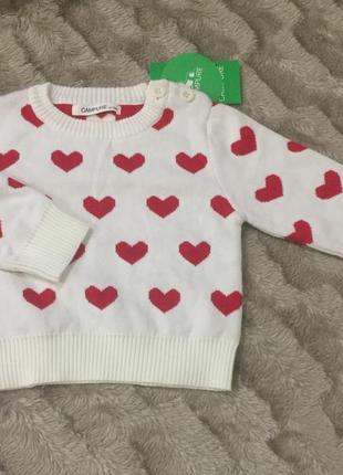 Дитячий светр з сердечками