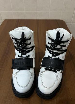 Кожаные зимние ботинки lovinni de luxe белые с мехом2 фото