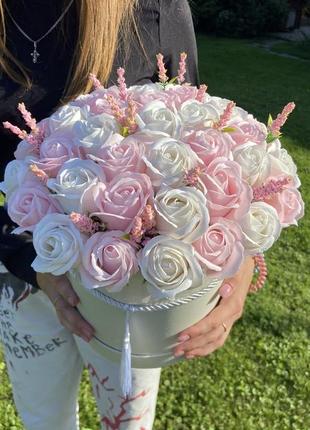 Букет з мильних троянд1 фото