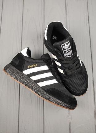 Кросівки жіночі осінь — зима adidas iniki thermo black3 фото