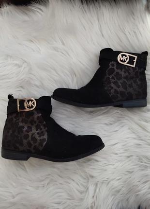 Демісезонні черевики р 35 michael kors
