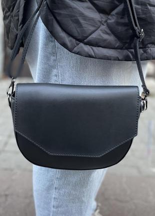 Стильна сумка жіноча чорна welassie