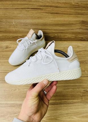 Кроссовки adidas pharrell williams