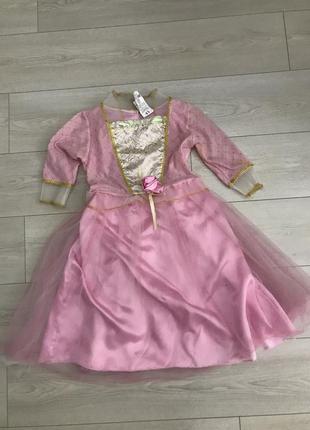 Розовое нарядное платье для праздника