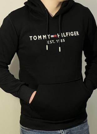 Худи от Tommy hilfiger на флисе