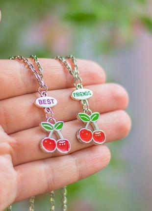Кулон для двоих друзей "best friends. вишенки. цена за набор