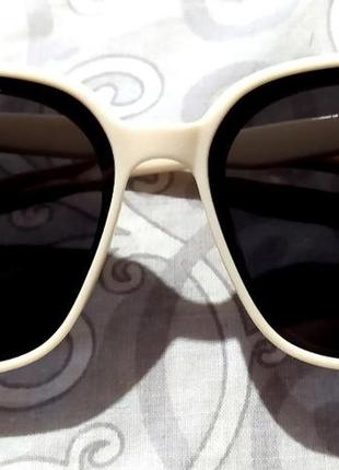 Солнцезащитные очки унисекс2 фото