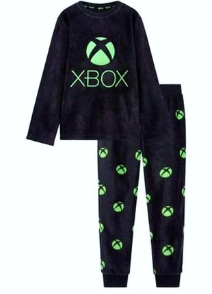 Очень классная стильная пижама или можно просто как домашний костюм f&f microsoft xbox.