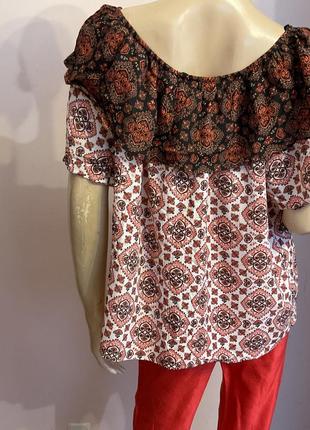 Віскозна якісна блузка з воланом - батал/44/стан нової brend f& f3 фото