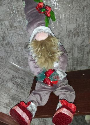 Гном скандинавский, гноми під ялинку