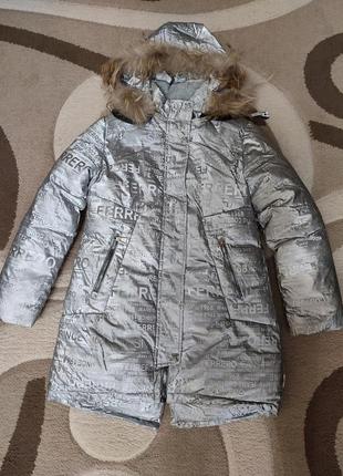 Курточка зимняя 140 размер.1 фото