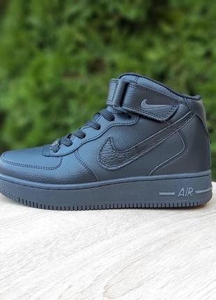 Кросівки жіночі осінь — зима nike air force 1 розпродаж