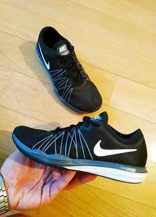 Оригінал nike dual fusion tr hit (844674-001)