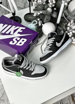 Жіночі кросівки nike dunk зимові1 фото