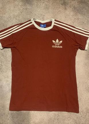 Adidas футболка