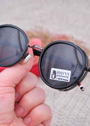 Фирменные круглые солнцезащитные очки havvs polarized с боковой шорой6 фото