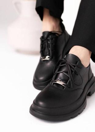 Туфли женские кожаные оксфорды черные 5837491 фото