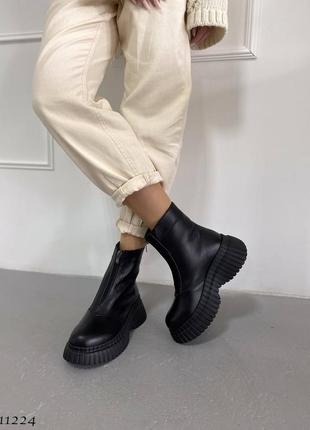 Женские кожаные зимние ботинки4 фото