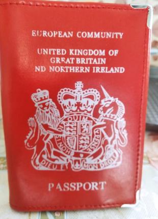 Обложка кожаная  для паспорта, новая. англия.