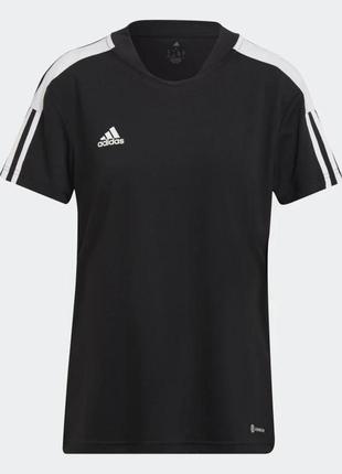 Жіноча спортивна чорна футболка adidas tiro essentials (he7171). оригінал. розмір m