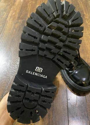 Шикарные сапоги balenciaga3 фото