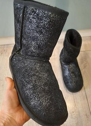 Угги черного цвета, 39 размер.