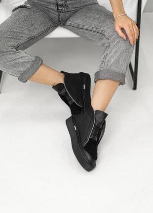 Черные зимние кроссовки из натуральной кожи7 фото
