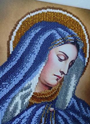 Картина вышитая бисером икона мадонна долороса