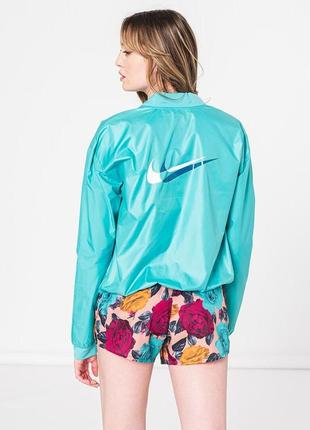 Женская ветровка nike swoosh run jacket womens (dd6847-392). оригинал. размер s,m2 фото