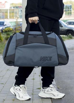 Дорожная спортивная сумка найк на 55 литров серого цвета3 фото
