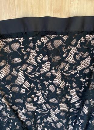Нарядная юбка с подкладкой, украшена кружевом,размер 44,467 фото