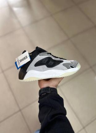 Adidas streetball супер модель, класс, крутая на зиму на меху