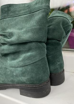 Зелені зимні супер модні чоботи4 фото