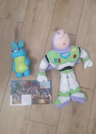 Набор игрушек toy story disney - база лайтер, зайчик и книга