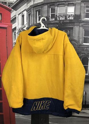 Оригинальная, двухсотосторонняя куртка nike vintage