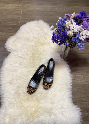 Туфли prada