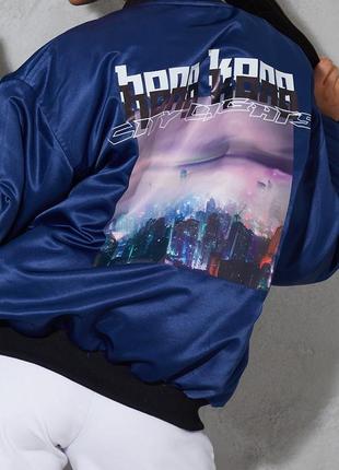 Куртка бомбер синий с рисунком города на спине🌌2 фото